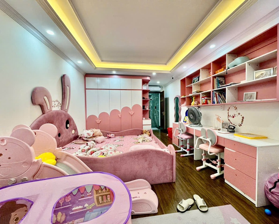 BÁN NHÀ 7 TẦNG TẠI ĐƯỜNG HỒ TÙNG MẬU - Ô TÔ VÀO NHÀ - VÀI BƯỚC RA Ô TÔ TRÁNH- NỘI THẤT ĐẸP.
